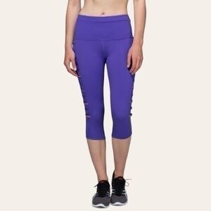 Lululemon Breezy Crop ✨